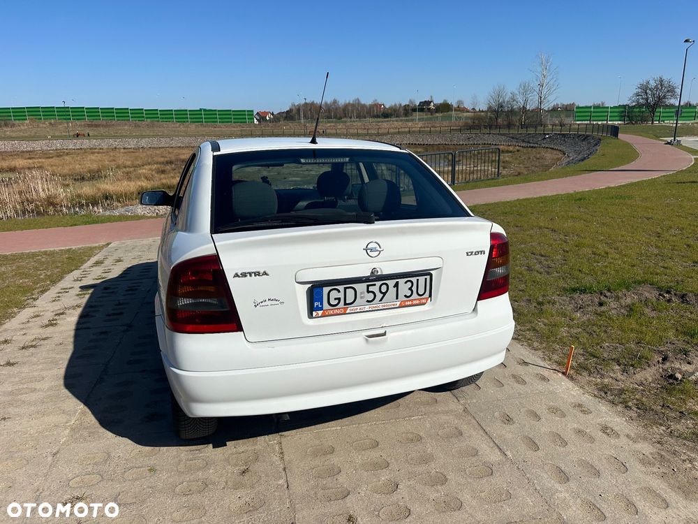 Opel Astra 1.7 DTI - 3