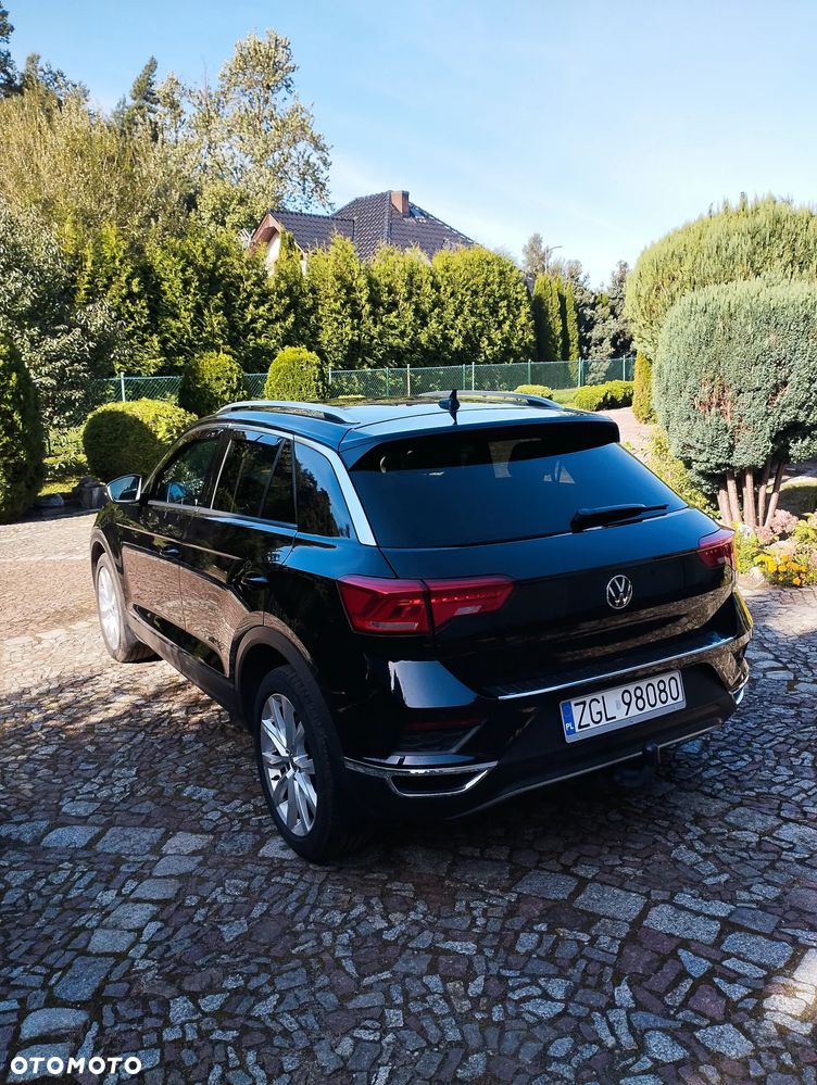 Volkswagen T-Roc - 4