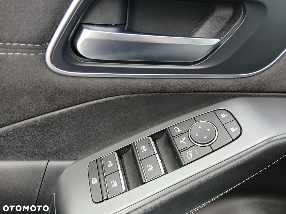 Nissan Qashqai - 35