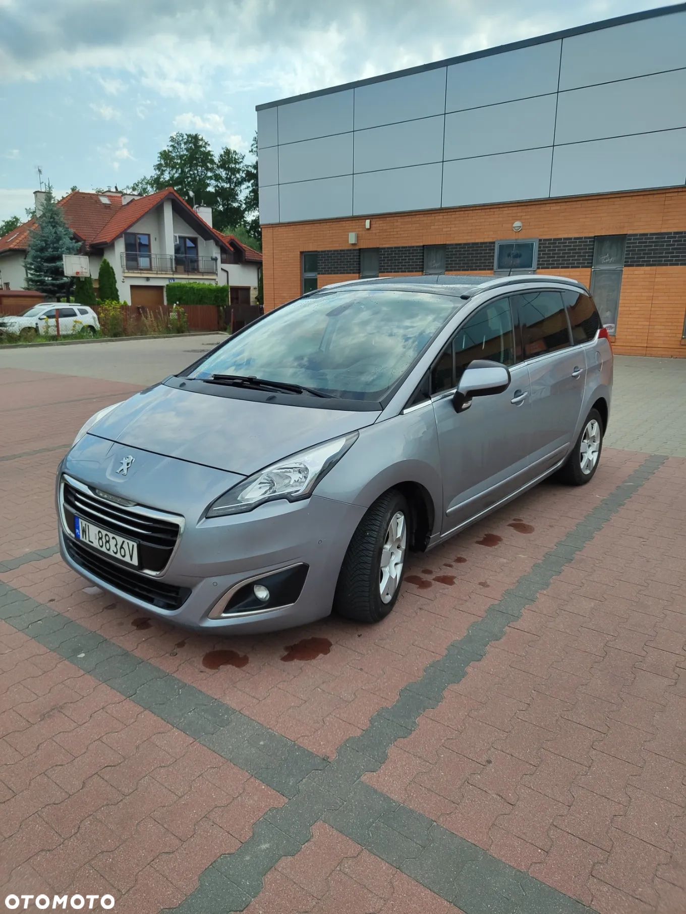 Peugeot 5008 - 1