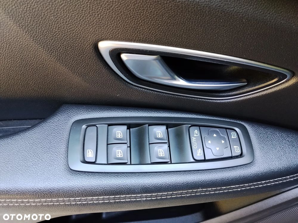 Renault Grand Scenic Gr 1.3 TCe FAP Intens - 9