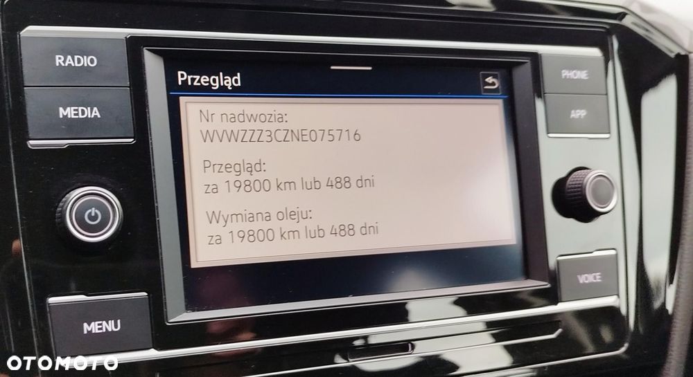 Volkswagen Passat 1.5 TSI EVO Business - 12