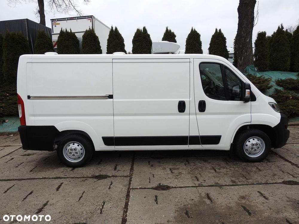 Peugeot BOXER FURGON CHŁODNIA  -5*C DWIE KOMORY  TEMPOMAT KLIMATYZACJA  120KM - 8
