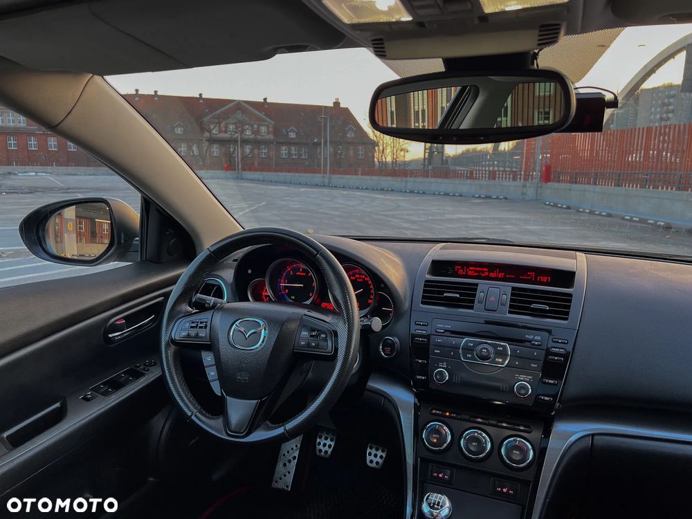 Mazda 6 2.2 CD Exclusive + - 14