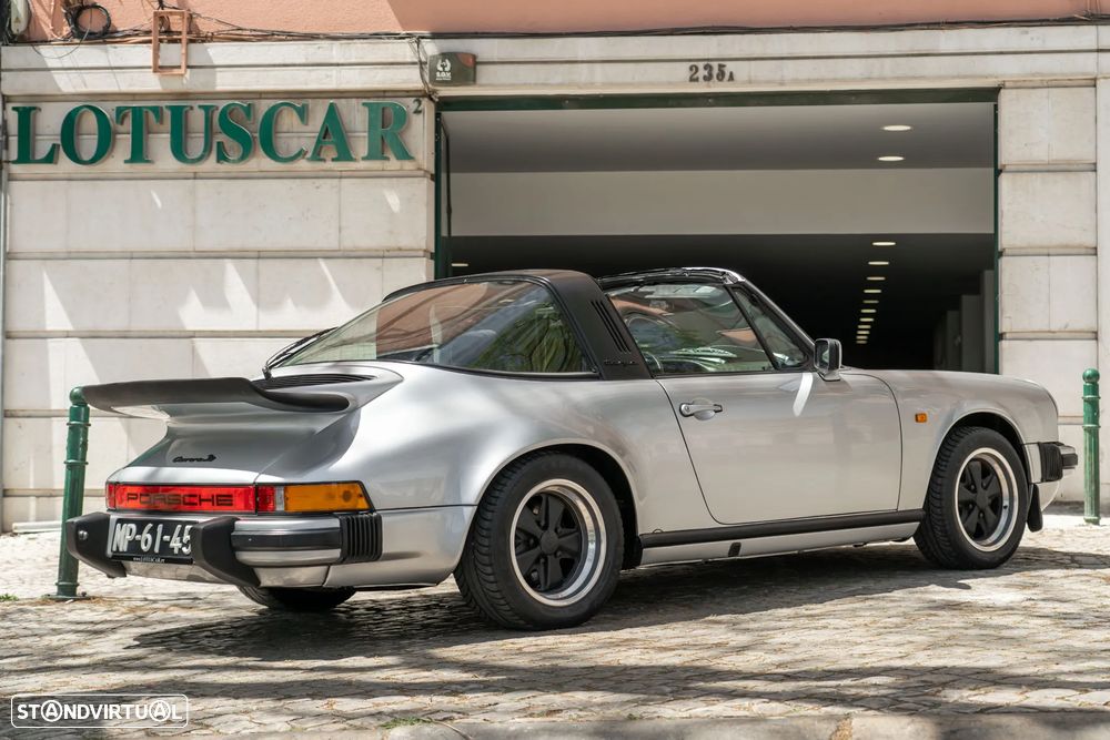 Porsche 911 Série G - 4