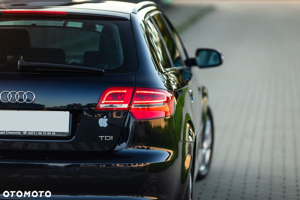 Audi A3 Sportback 2.0 TDI DPF Ambition - 14