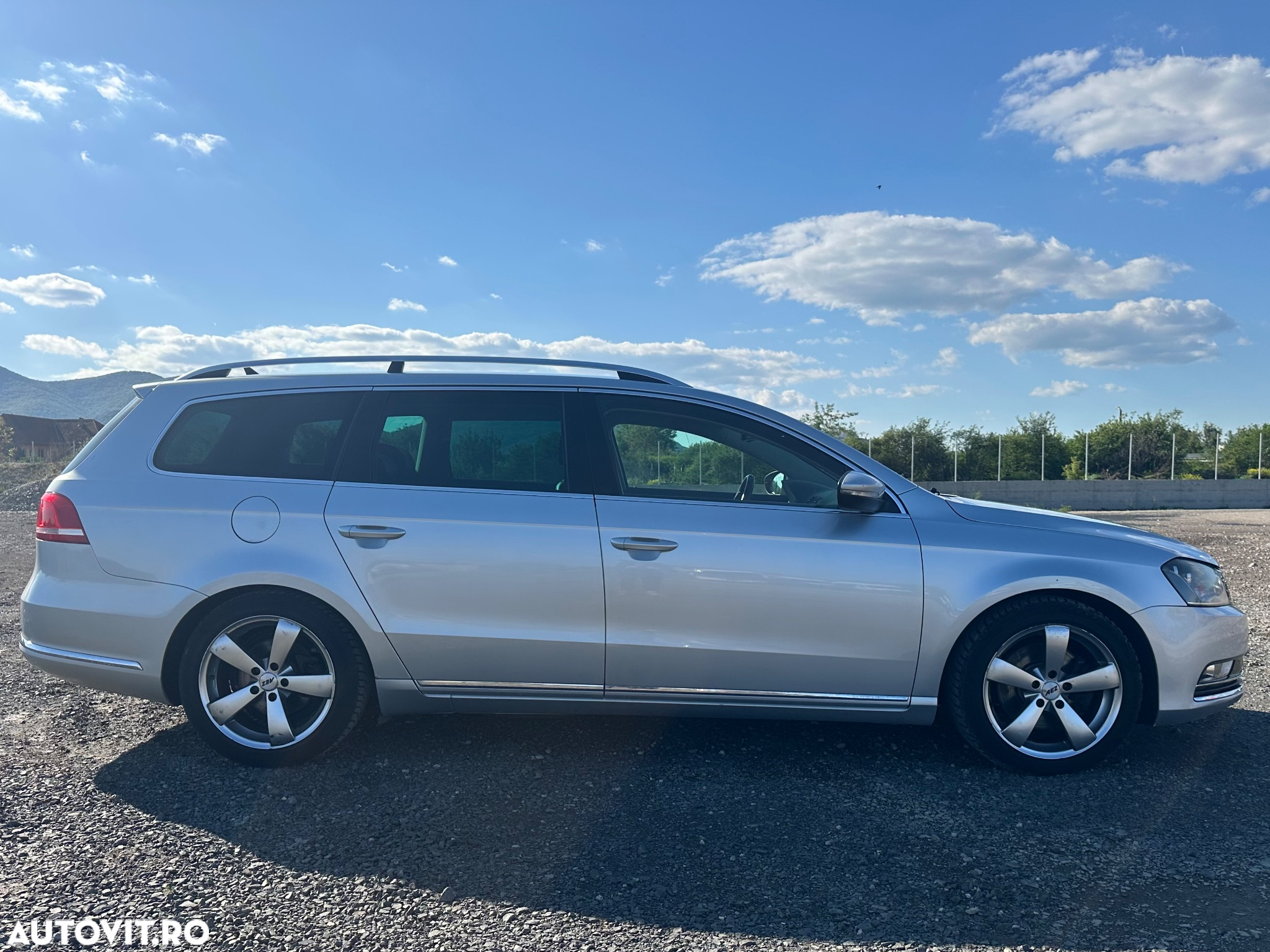 Volkswagen Passat 2.0 TDI BlueMotion Technology Highline - 6