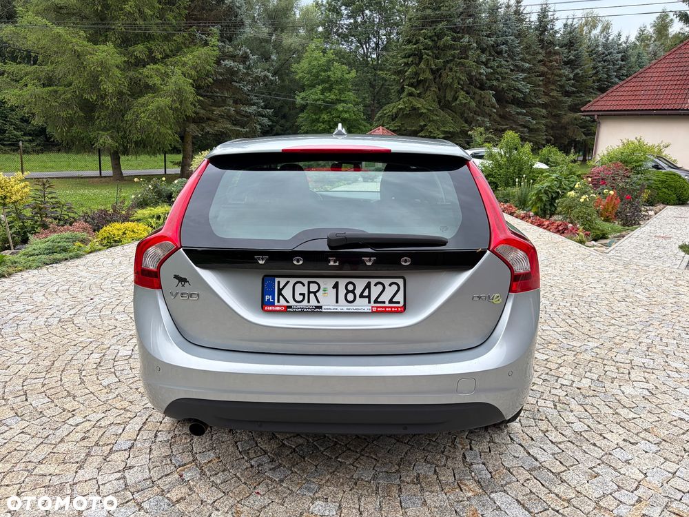 Volvo V60 D2 Kinetic - 13