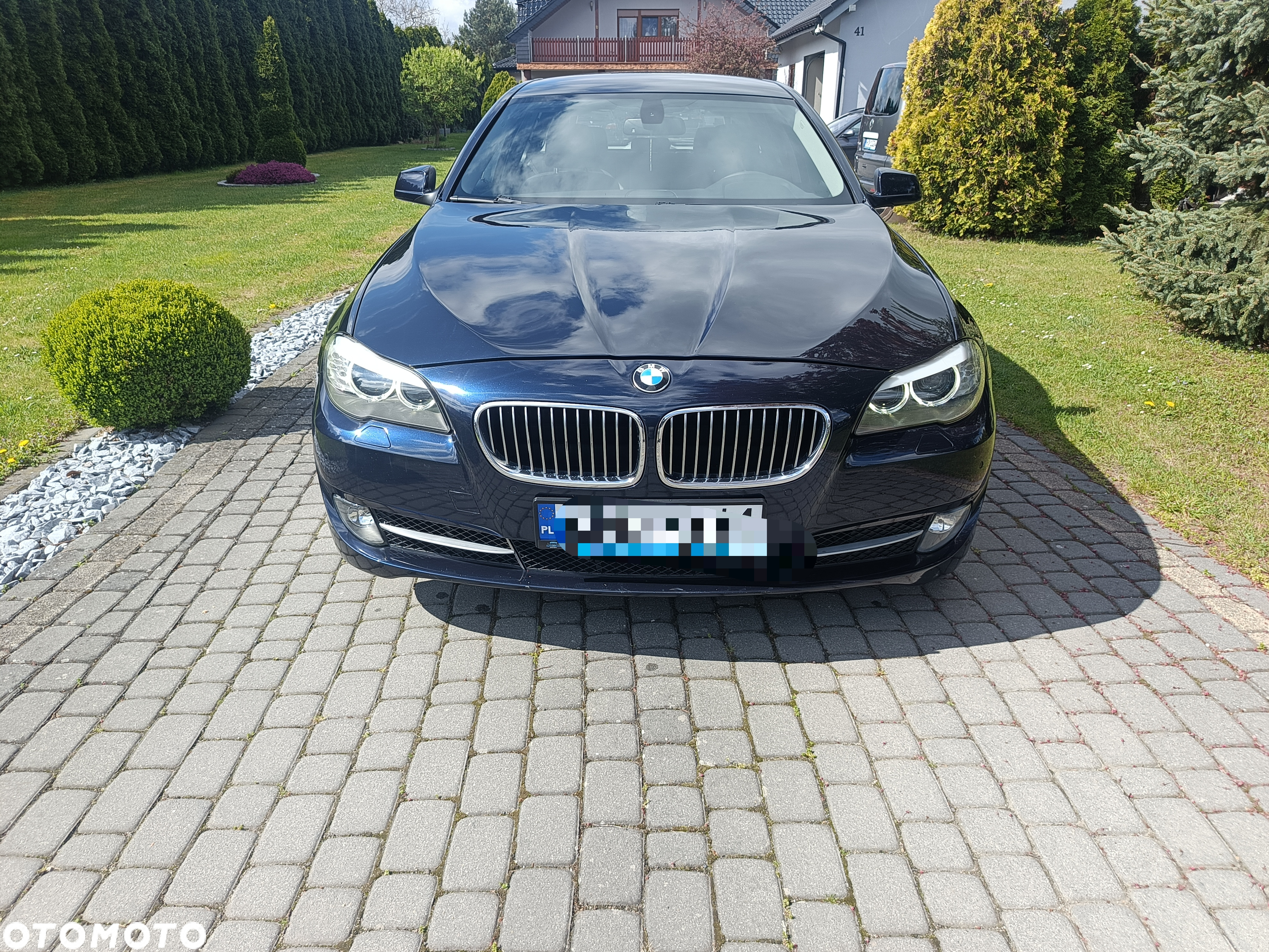 BMW Seria 5 535i Touring Sport-Aut - 3
