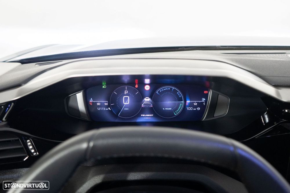 Peugeot 408 1.2 Hybrid Allure e-DCS6 - 28