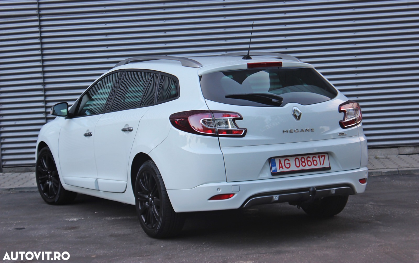 Renault Megane ENERGY dCi 110 GT LINE - 4