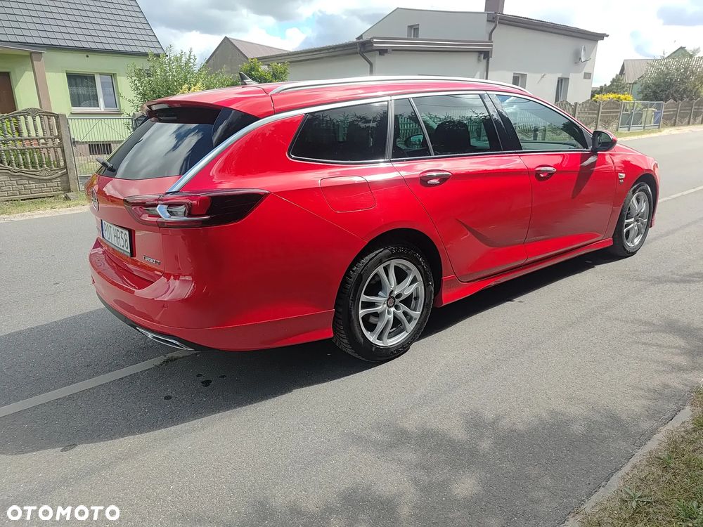Opel Insignia - 12