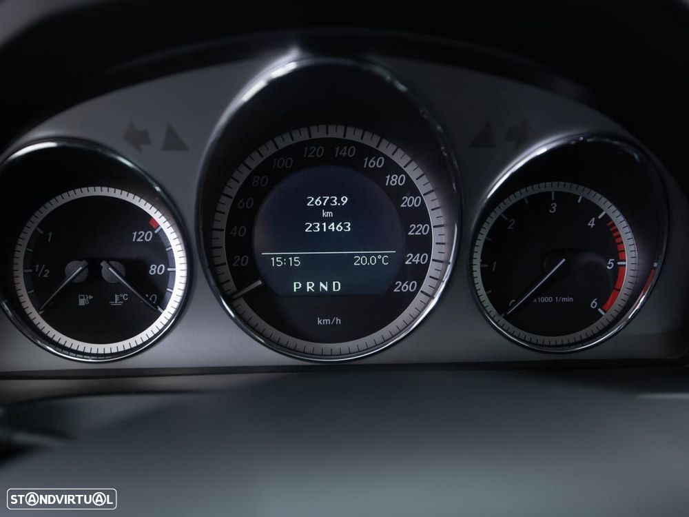 Mercedes-Benz C 220 - 20