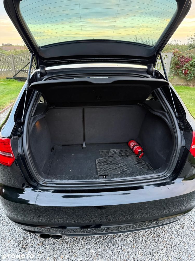 Audi A3 Sportback 2.0 TDI DPF S line Sportpaket - 10