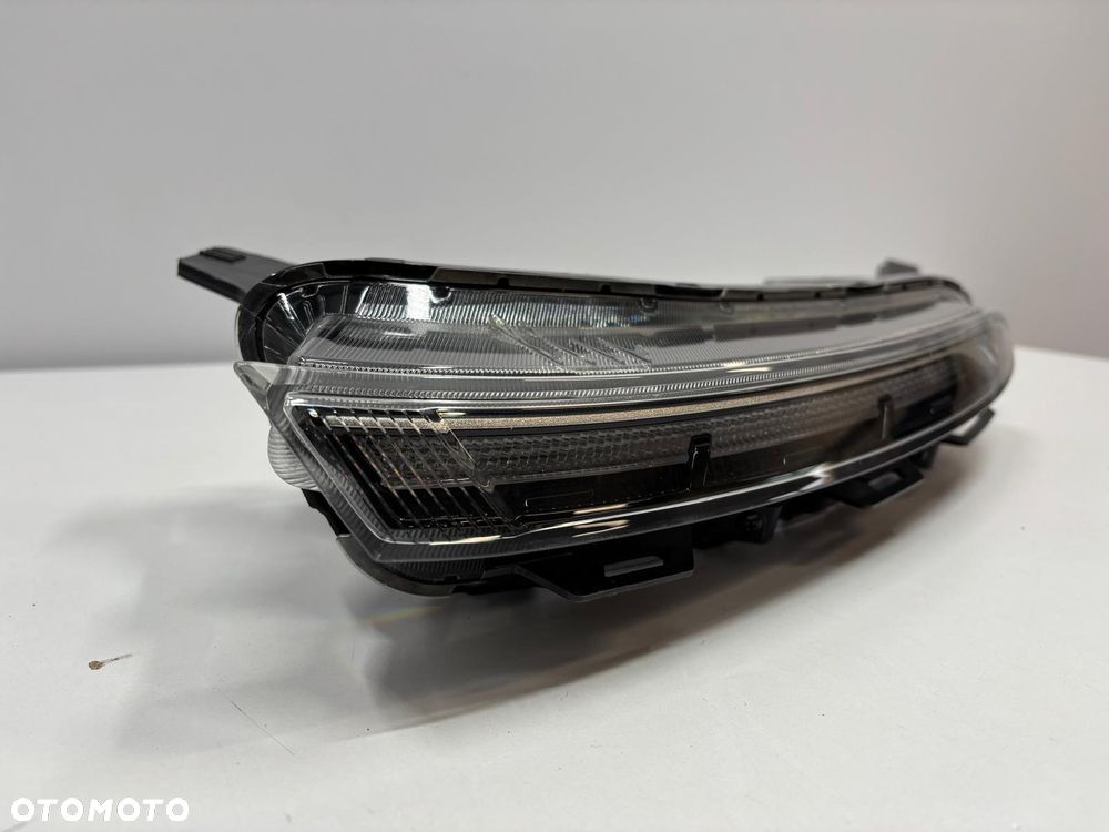 Hyundai Bayon Lampa Led DRL Lewa Przód Przednia 92207-Q0500 - 3