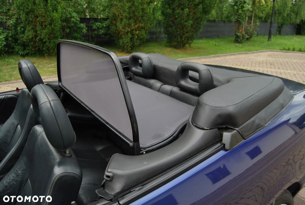 Opel Astra 1.8 Bertone - 25