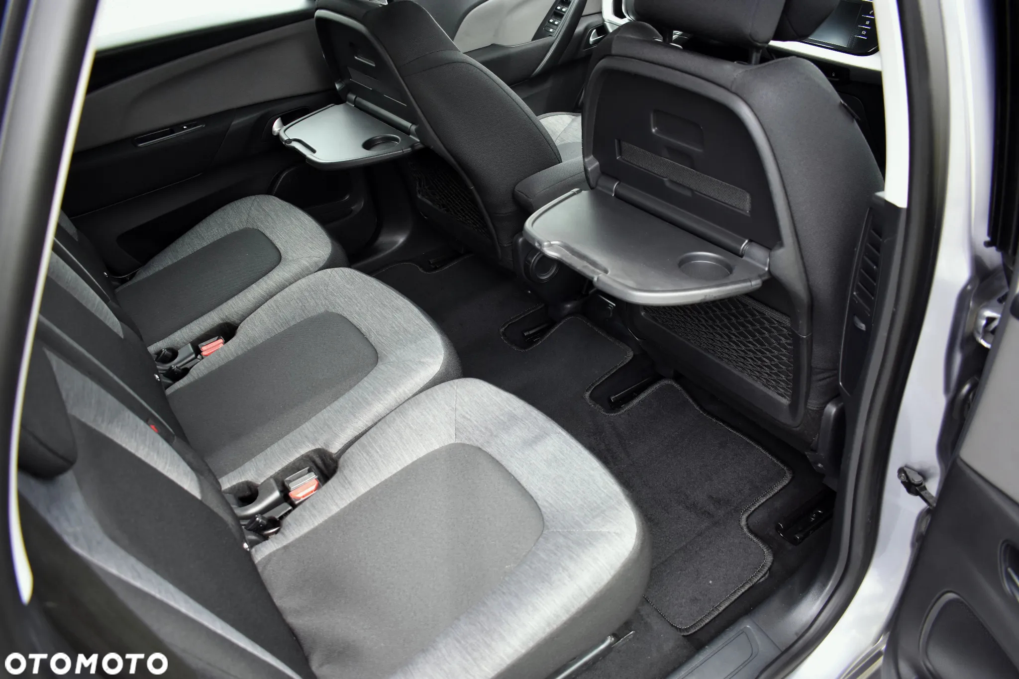 Citroën C4 SpaceTourer PureTech 130 Stop&Start EAT8 SELECTION - 38