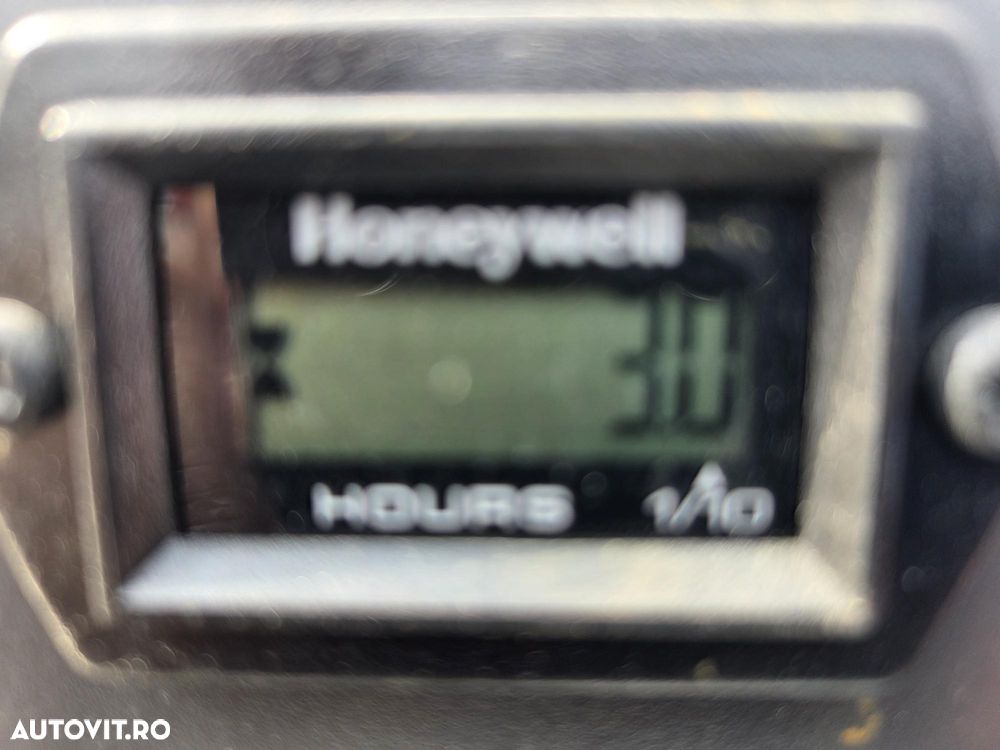 Hitachi ZX10, 1,3 tone, adanci sapare 2m, CUPLA RAPIDA+3 cupe, inst picon pe brate, senile cauciuc extensibile, produs in JAPONIA, posibilitate leasing 5 ani-PROMOTIE 19.500 EUR+Tva - 12