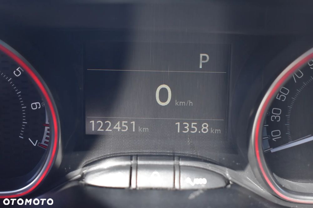 Peugeot 2008 1.2 Pure Tech Crossway S&S EAT6 - 23