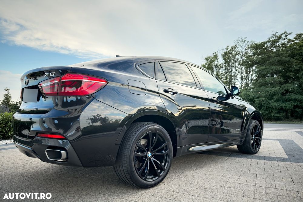 BMW X6 xDrive40d - 11