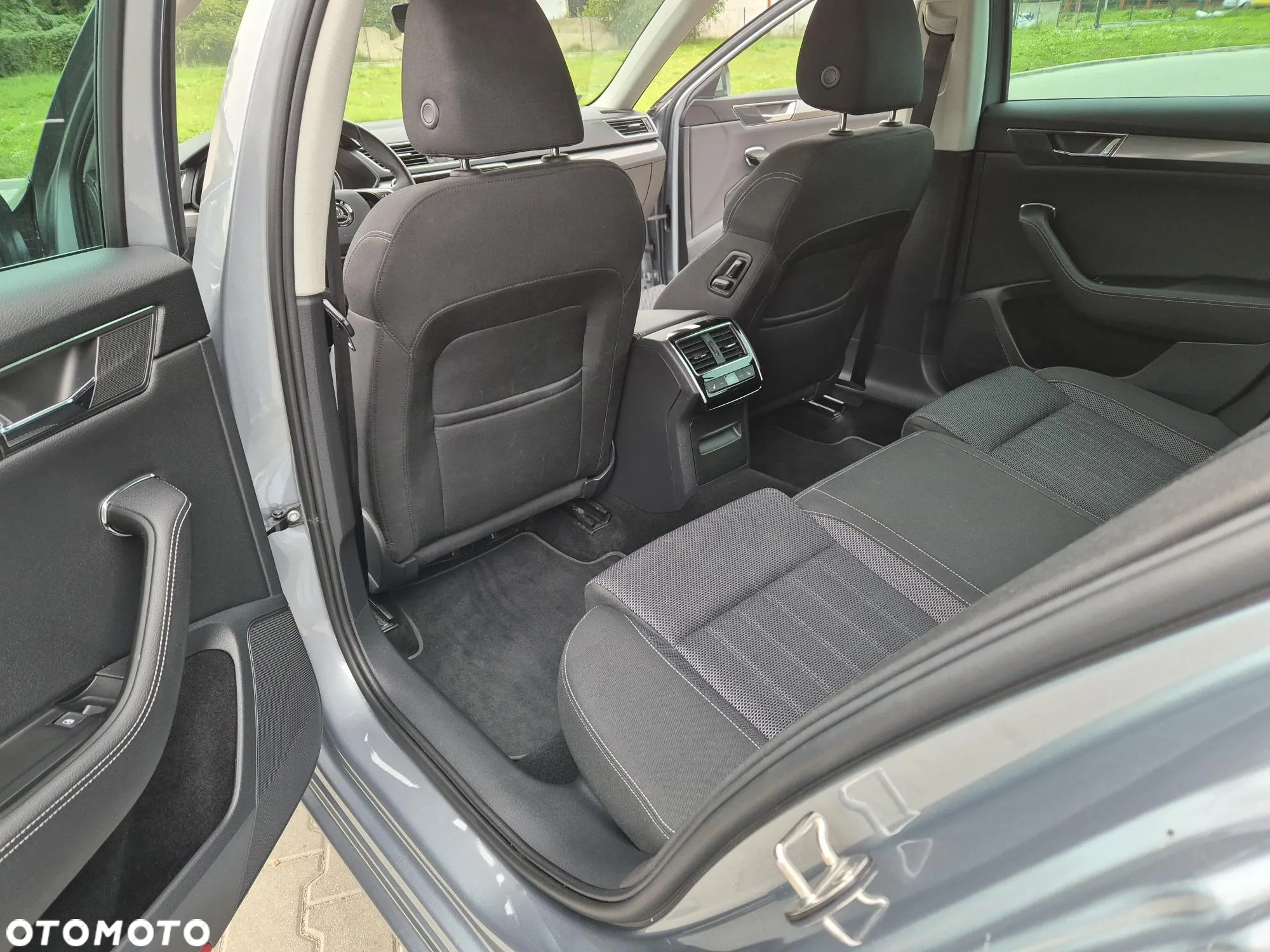 Skoda Superb 2.0 TSI Style DSG - 7