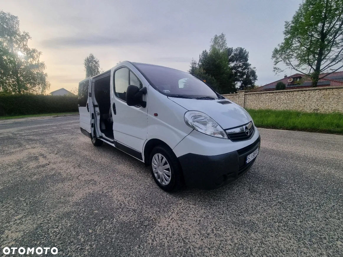 Opel Vivaro - 16