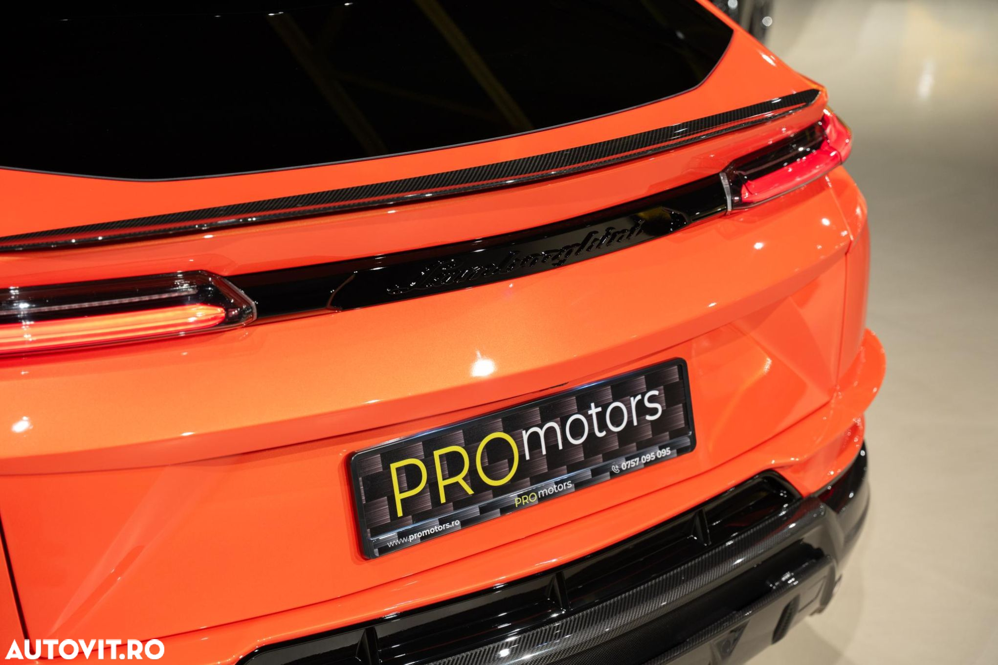 Lamborghini URUS - 30