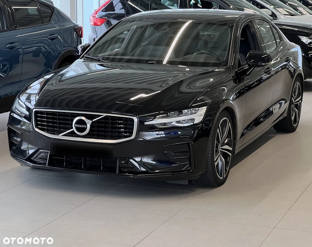 Volvo S60 B5 B R-Design - 8