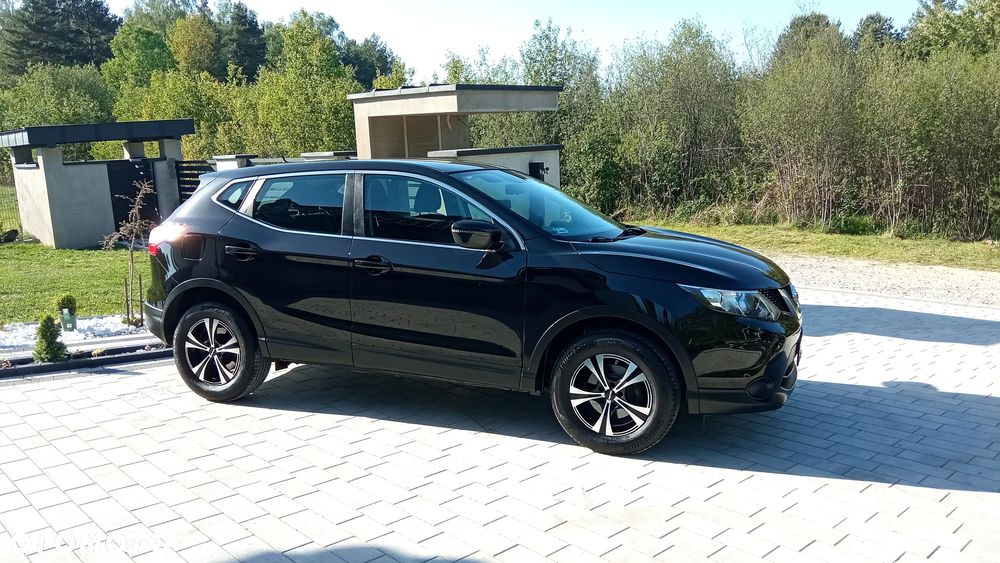 Nissan Qashqai - 10