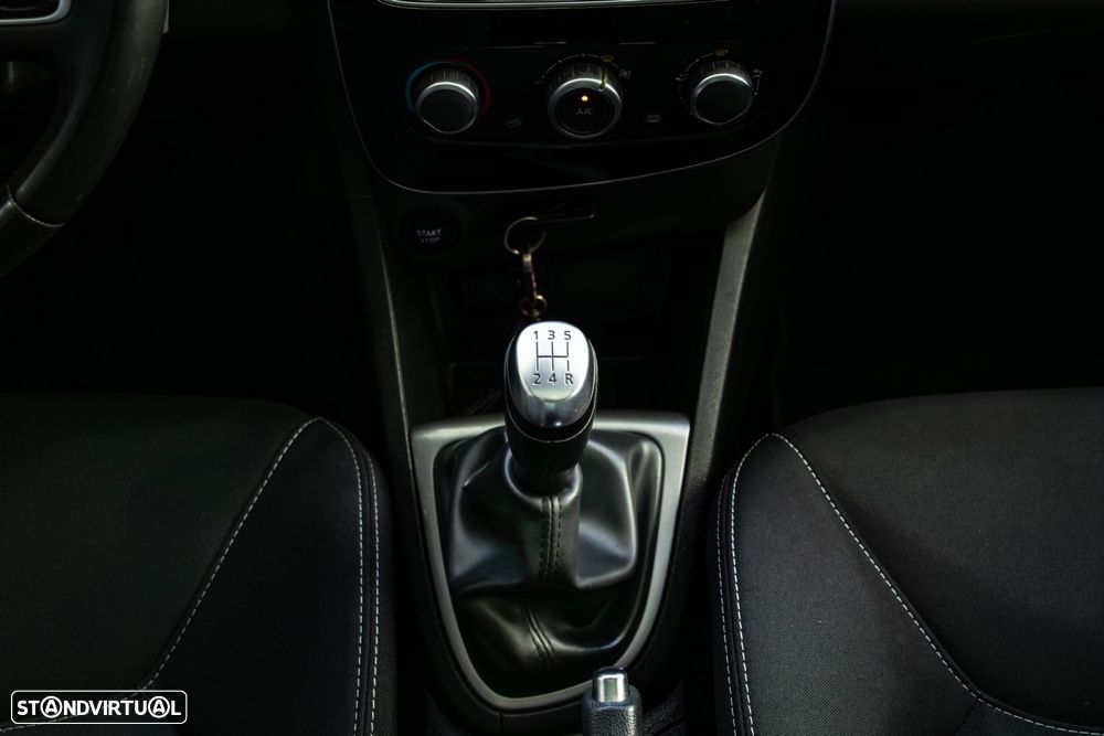 Renault Clio 1.5 dCi Limited - 24