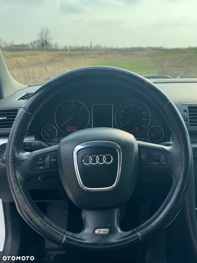 Audi A4 Avant - 12