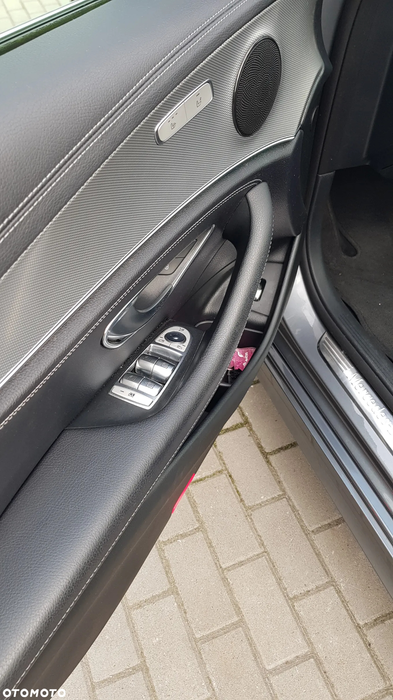 Mercedes-Benz Klasa E 220 d T 9G-TRONIC AMG Line - 14