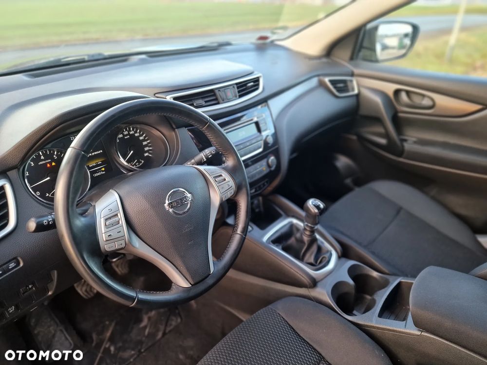 Nissan Qashqai 1.2 DIG-T N-Connecta - 19