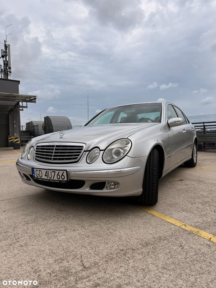 Mercedes-Benz Klasa E 320 Elegance - 1