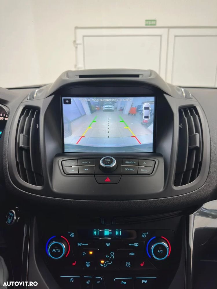 Ford Kuga - 16