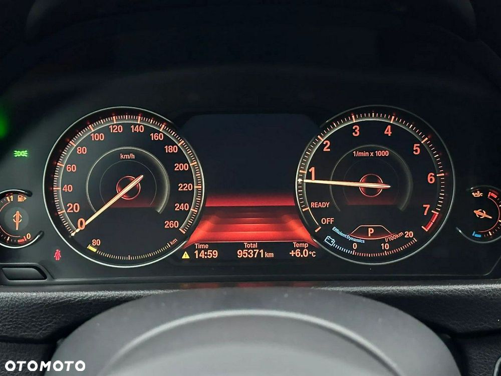 BMW Seria 3 - 25
