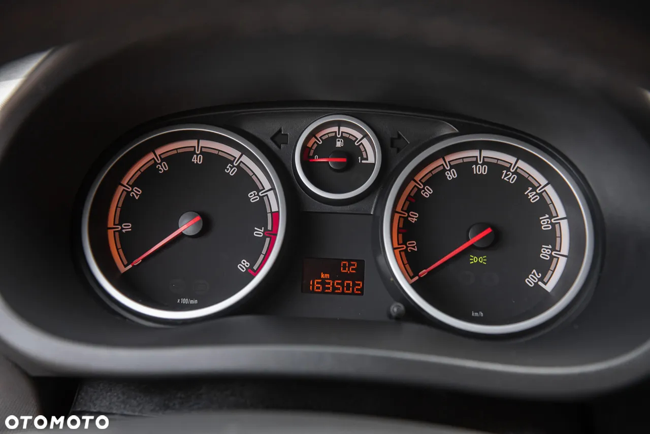 Opel Corsa 1.2 16V Essentia - 22