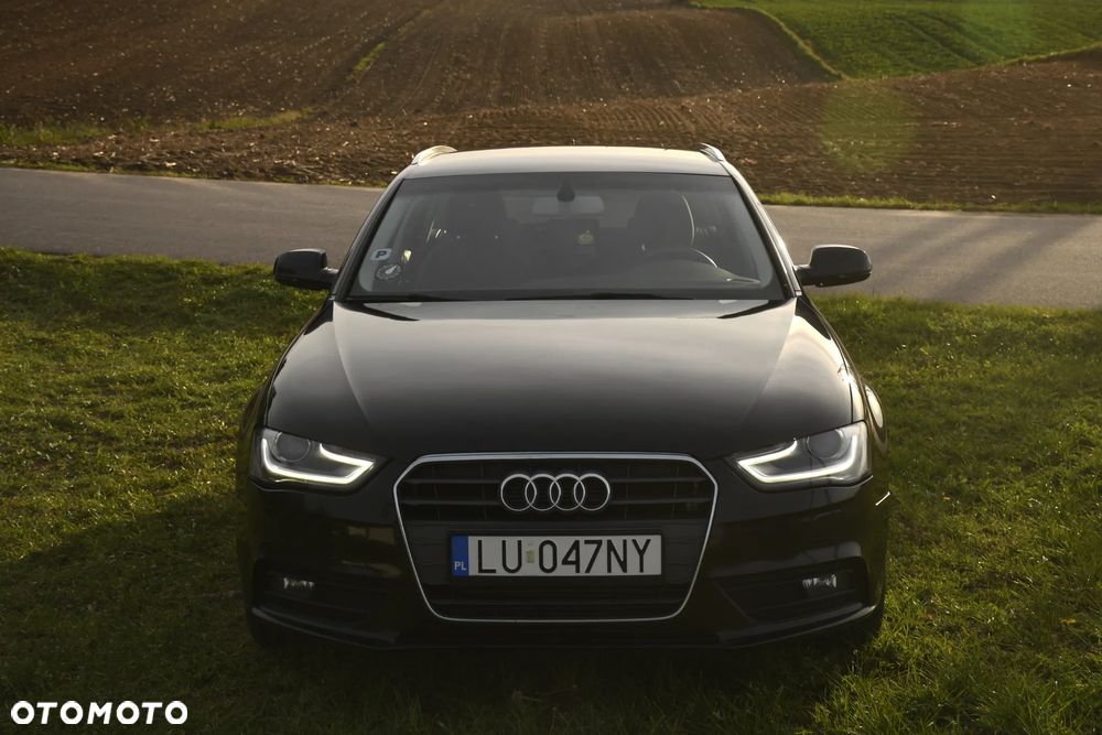 Audi A4 Avant - 13