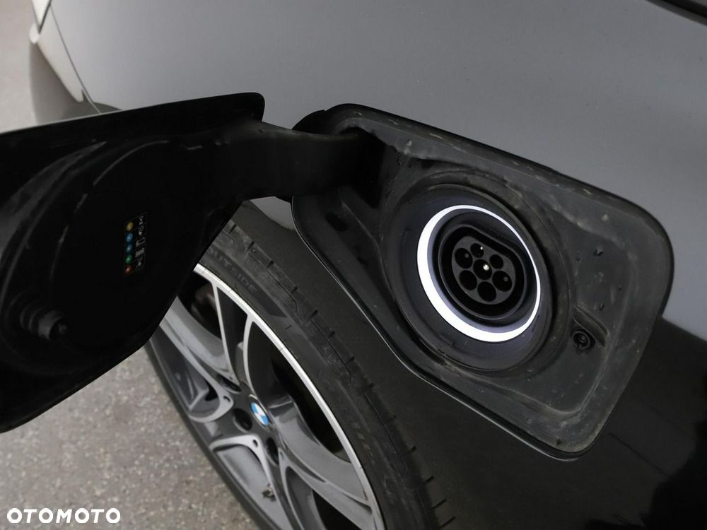 BMW Seria 2 225xe iPerformance Sport Line - 41