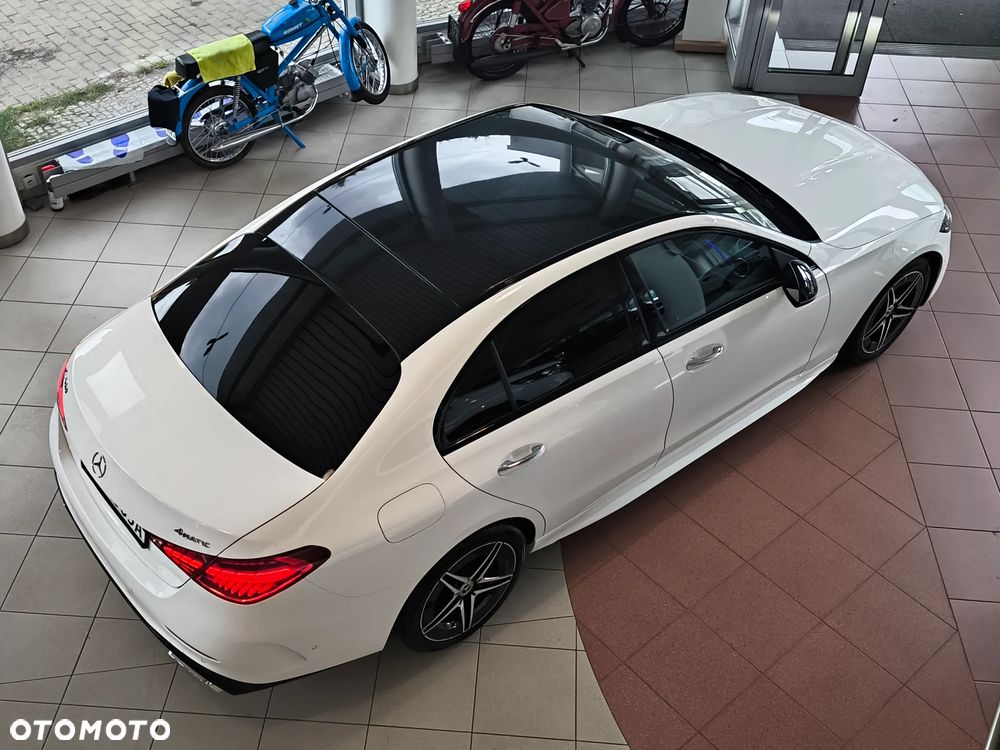 Mercedes-Benz Klasa C 200 mHEV 4-Matic AMG - 3