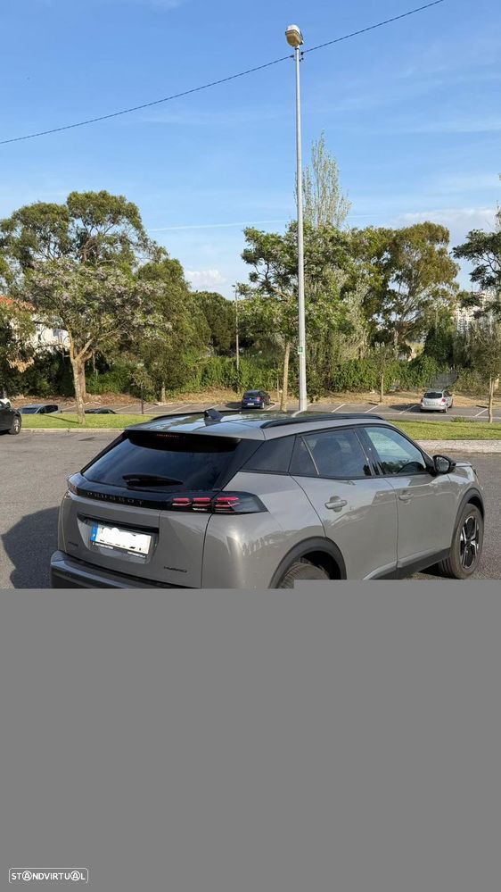 Peugeot 2008 1.2 Hybrid Allure e-DCS6 - 2