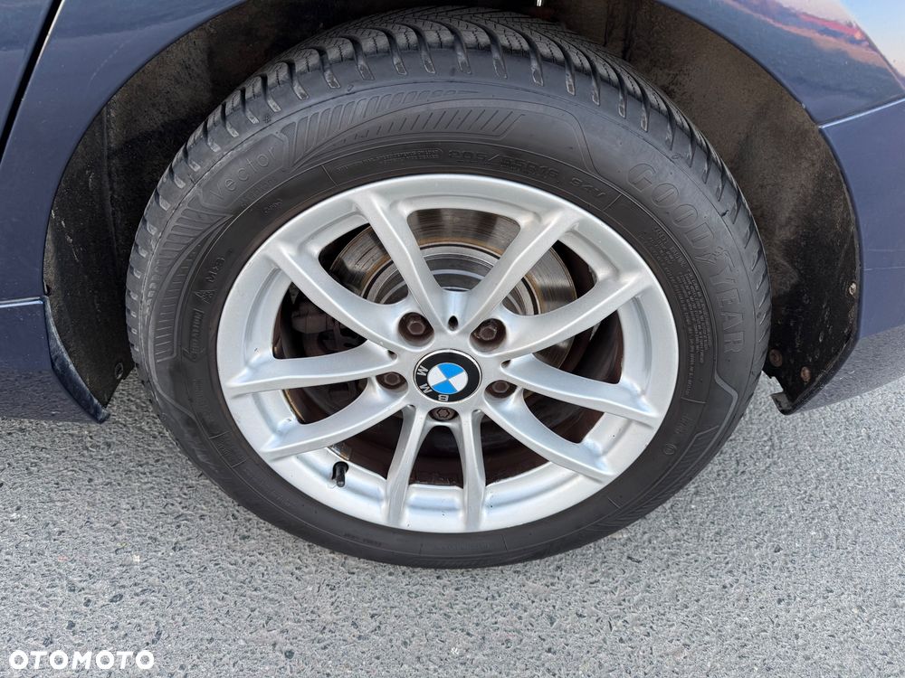 BMW Seria 1 116d EfficientDynamics Edition Sport Line - 30