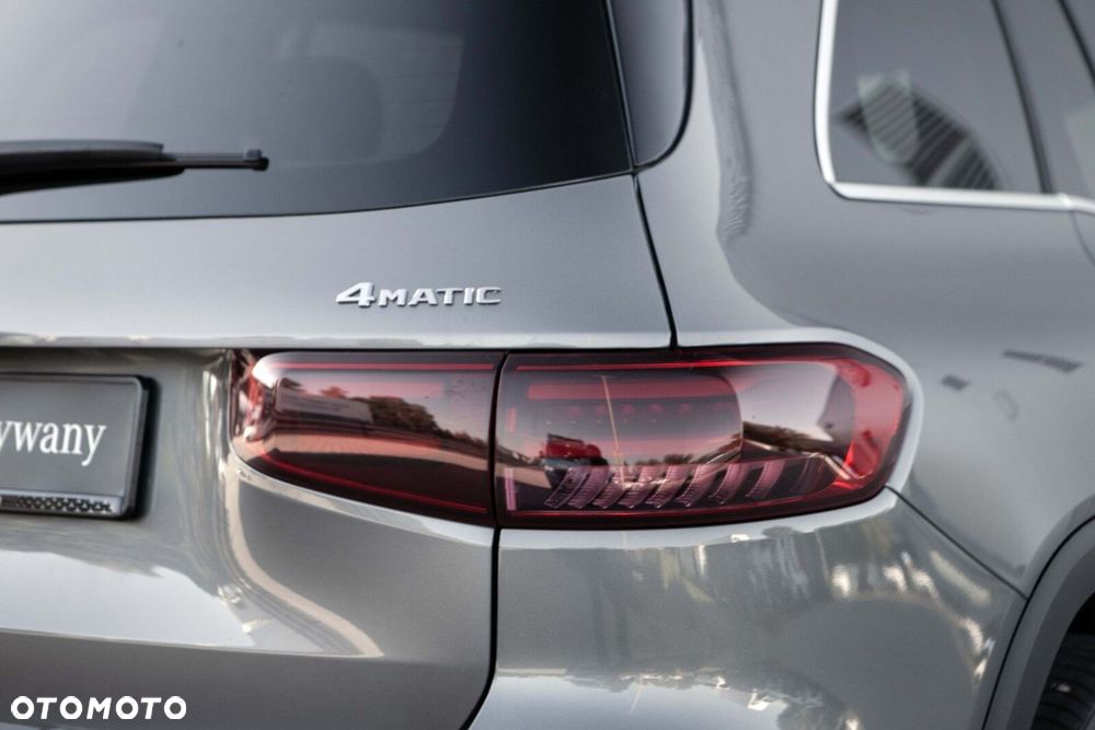Mercedes-Benz GLB 200 d 4-Matic AMG Line 8G-DCT - 11