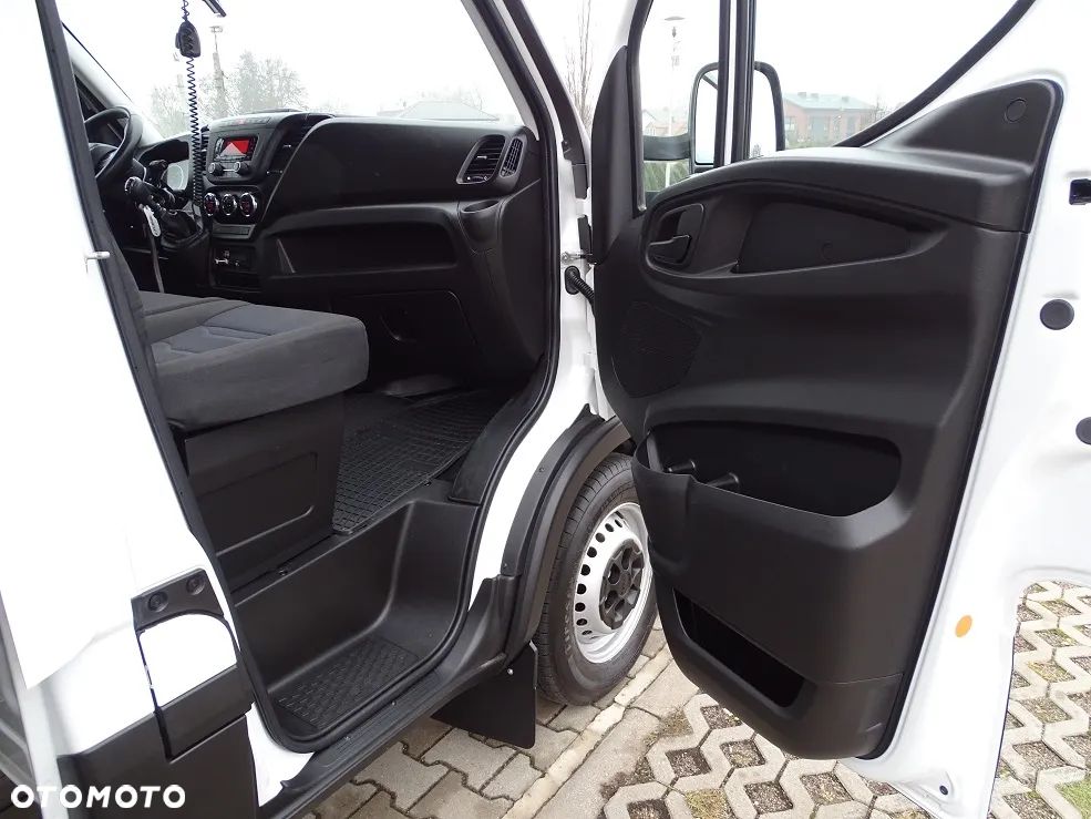 Iveco Daily 35S18 3.0 180 Plandeka 1x FIRANA 10 Ep. 4.90m. REGULACJA WYSOKOŚCI !! JAK NOWY!! Salon PL! 1 Wł. - 24