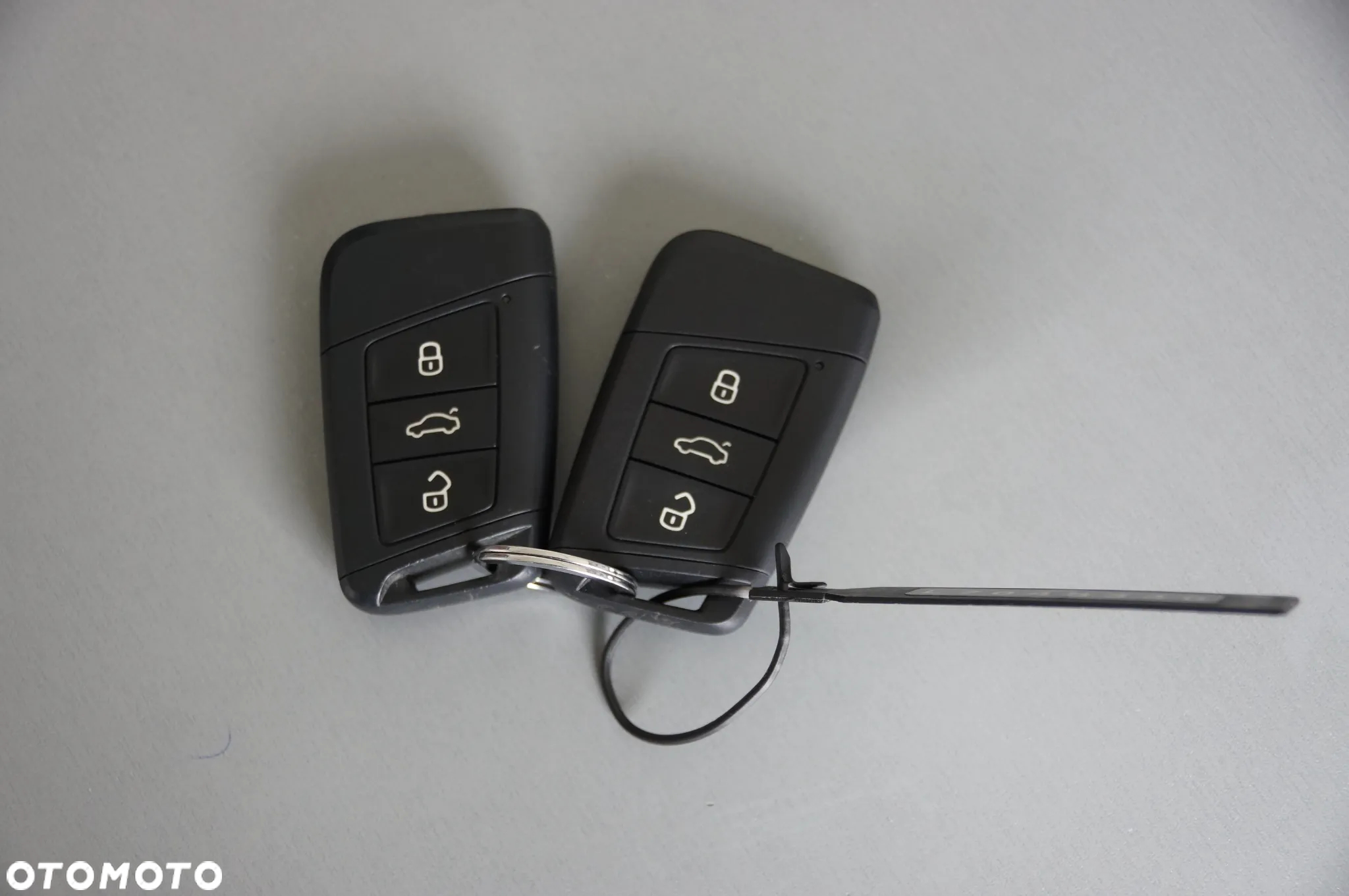 Skoda Superb 2.0 TDI Ambition DSG - 30