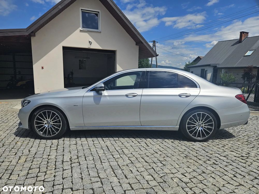 Mercedes-Benz Klasa E 220 d 9G-TRONIC - 16