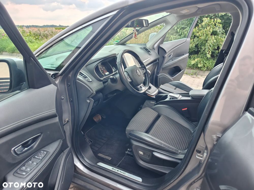 Renault Scenic - 21