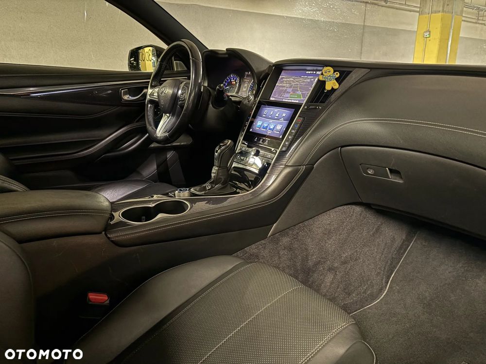 Infiniti Q60 3.0t AWD Sport Tech - 22
