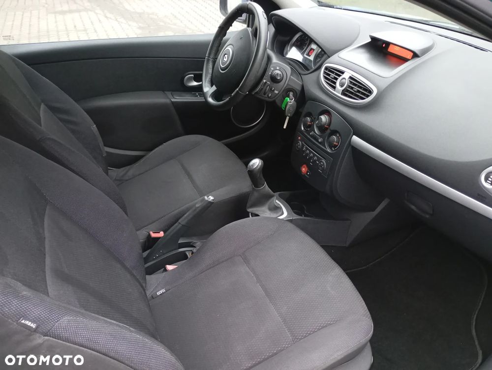 Renault Clio 1.2 TCE Alize - 36