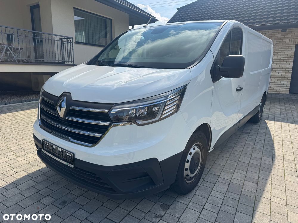 Renault Trafic - 2